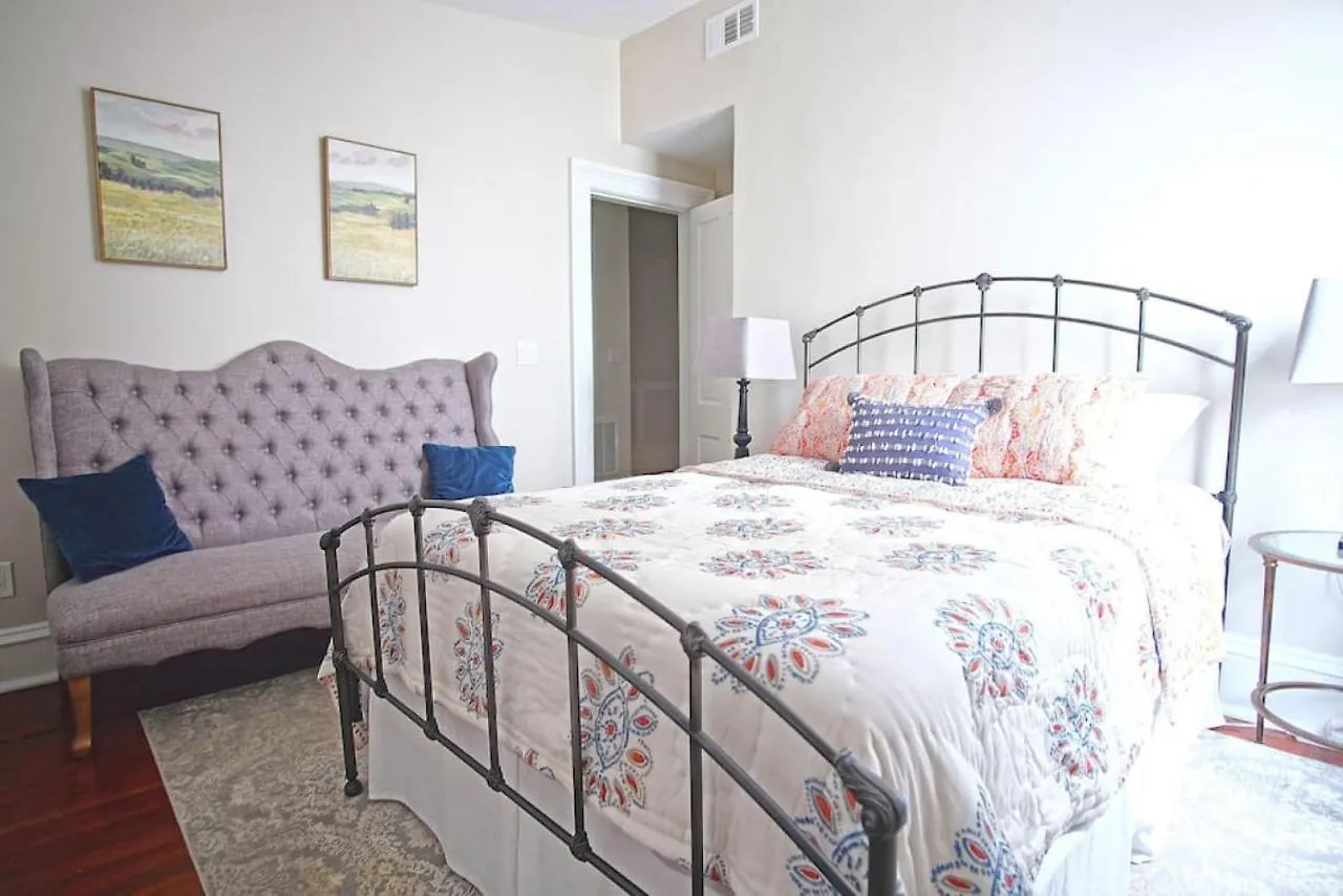 סוואנה Historic 3 Bedroom On Chatham Square ארצות הברית